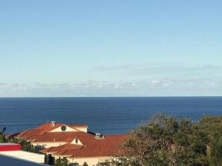 Sea Haven- Ocean view - watch the Whales from the Balcony May-Oct Apartment, Port Macquarie - 2