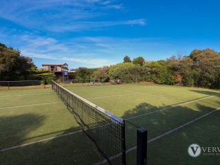 Sea Ranch - Tennis Court and Spa! Guest house, Rye - 1