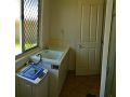 Sea View Villa. 2 bedroom. Sleeps 4. Free WIFI Apartment, Queensland - thumb 9