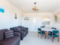 Seabreeze 4 Opposite Bowling Club Apartment, Tuncurry - thumb 4