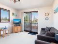 Seabreeze 4 Opposite Bowling Club Apartment, Tuncurry - thumb 2