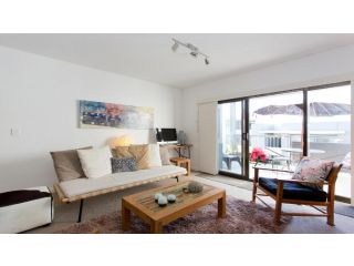 Seabreeze - Coastal Living Apartment, Fremantle - 5