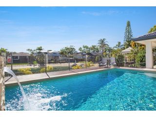 Seaclusion Broadbeach Guest house, Gold Coast - 1