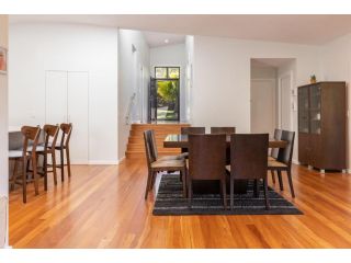 Seaclusion Guest house, Elizabeth Beach - 5