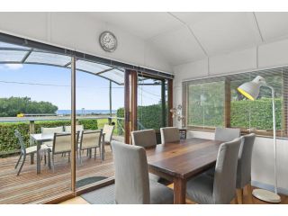 Seaclusion Private Access to Beach and Pet Friendly Guest house, Wye River - 1