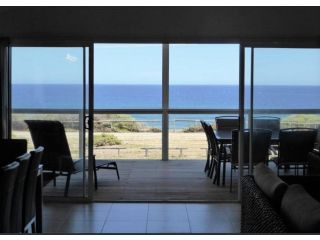 Seaford Beachfront House Guest house, South Australia - 2