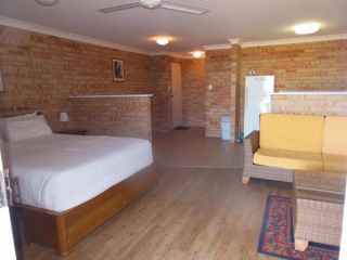 Seaspray Beach Holiday Park Accomodation, Western Australia - 4