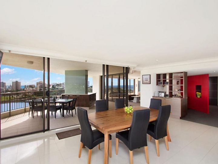 Seascape Apartments Unit 1201A - Luxury apartment with views of the Gold Coast and Hinterland Apartment, Tweed Heads - imaginea 3