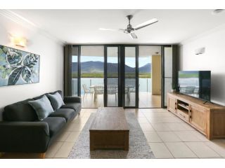 Seascape Apartment, Cairns - 4