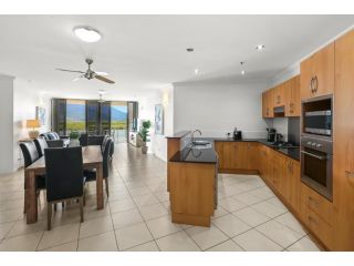 Seascape Apartment, Cairns - 3