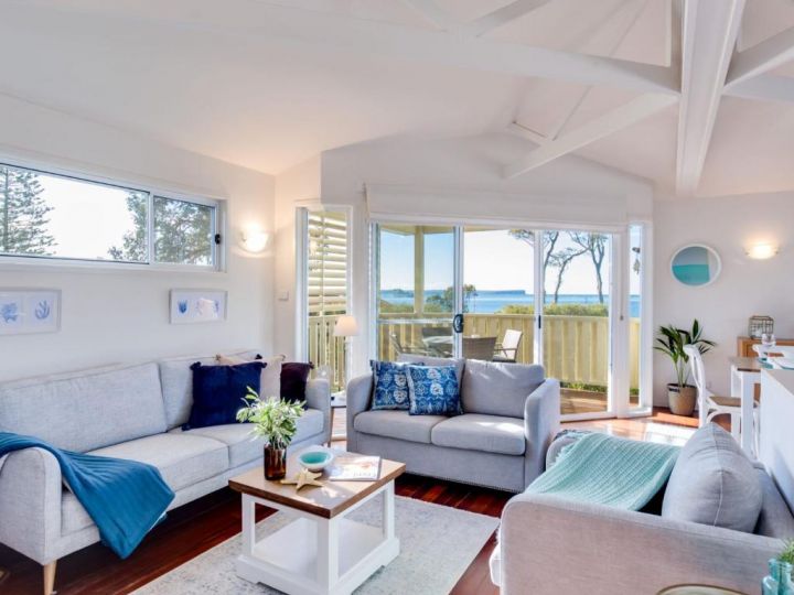 Seascape Cottage at Hyams 4pm Check Out Sundays Guest house, Hyams Beach - imaginea 12
