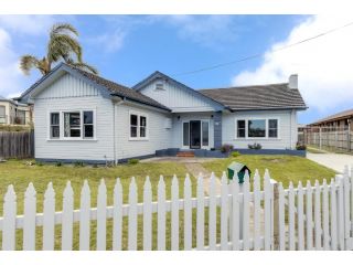 Seashells Lakes Entrance Guest house, Lakes Entrance - 3