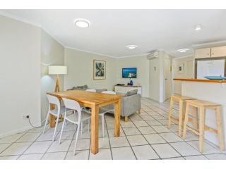 Seaside apartment minutes from Sunshine Beach Apartment, Sunshine Beach - 3