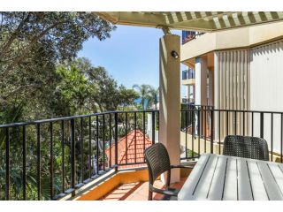 Seaside apartment minutes from Sunshine Beach Apartment, Sunshine Beach - 2