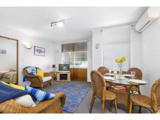 Seaspray Guest house, Ocean Grove - 2