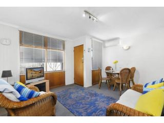 Seaspray Guest house, Ocean Grove - 4