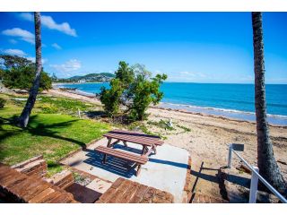 Seaspray Waterfront Holiday Units Apartment, Yeppoon - 3