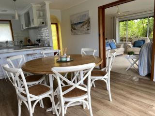SEAVIEW COTTAGE WIFI and NETFLIX Inc Guest house, Inverloch - 5