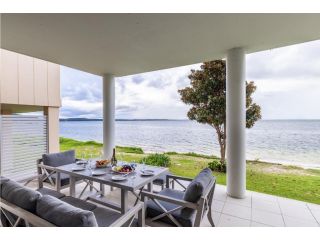 Seaview Splendour 2 163 Soldiers Point Road Apartment, Soldiers Point - 2