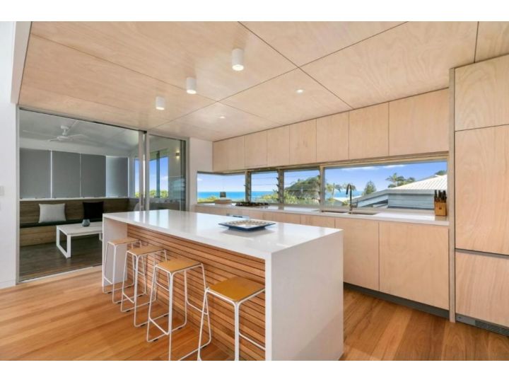 Seaview Tce Spectacular Home with Stunning Ocean and Headland Views Guest house, Sunshine Beach - imaginea 10