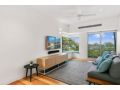 Seaview Tce Spectacular Home with Stunning Ocean and Headland Views Guest house, Sunshine Beach - thumb 13
