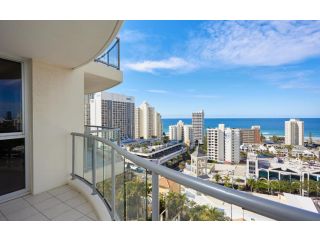 Serain Residences on Ferny Avenue Aparthotel, Gold Coast - 1
