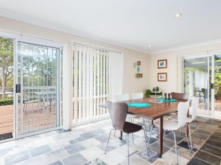 Serenity', 7 Mulloway Place - Peaceful house with air con Netflix & WIFI Guest house, Nelson Bay - 4