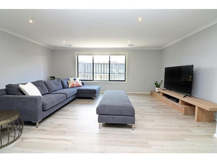 Serenity on Currawong - Billiards, Home Theatre, WiFi, Linen, 4 bdrms Guest house, Cowes - imaginea 17
