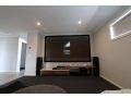 Serenity on Currawong - Billiards, Home Theatre, WiFi, Linen, 4 bdrms Guest house, Cowes - thumb 3