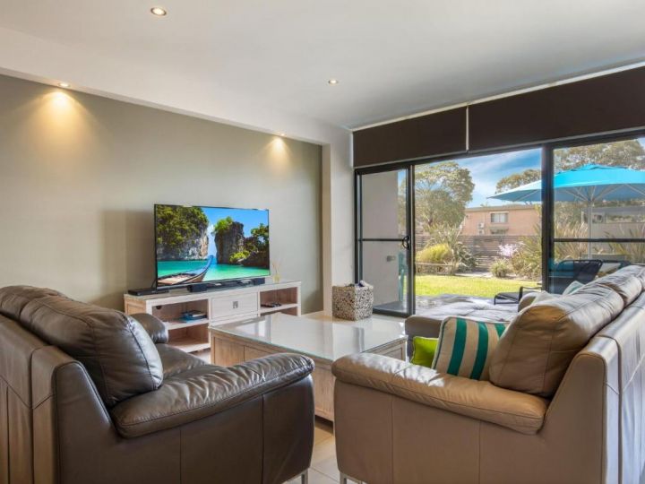 Serenity Shores (by Jervis Bay Rentals) Apartment, Huskisson - imaginea 6