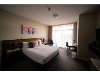 Sfera's Park Suites & Convention Centre Hotel, Adelaide - 4