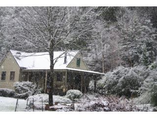 shady brook cottages Chalet, Victoria - 1