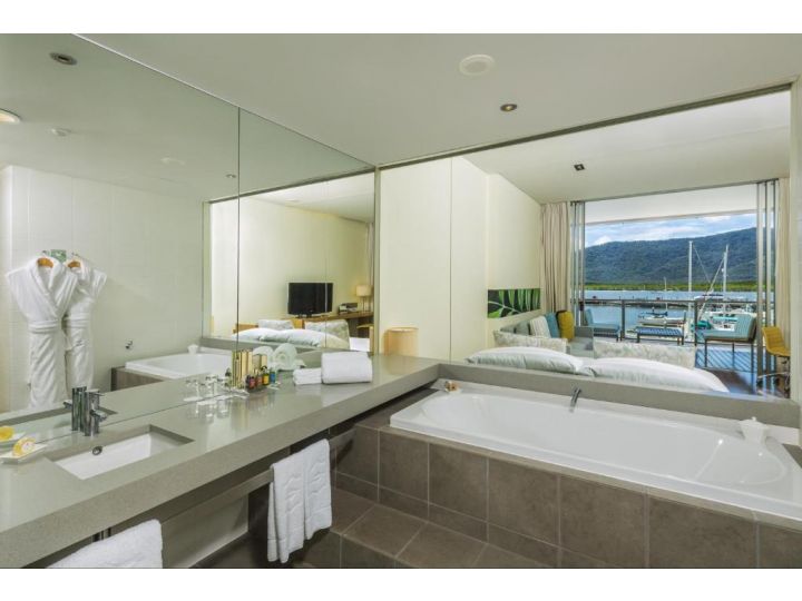 Shangri-La The Marina, Cairns Hotel, Cairns - imaginea 13