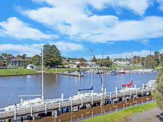 Shearwater Penthouse Apartment Apartment, Port Fairy - 1