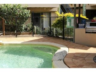SHEOAKS - Funky 2 bed unit + 100m to beach + pool Apartment, Point Lookout - 4