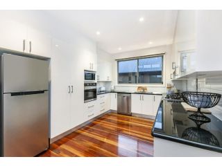 Shore Shanks Guest house, Port Fairy - 1