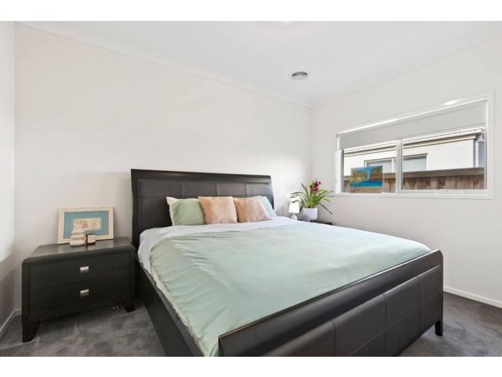 Shorebreak - modern & spacious in Ocean Grove Guest house, Ocean Grove - imaginea 7