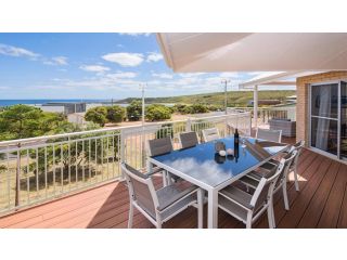 Shorelands - Iconic Renovated Home 5min Walk to Beach and Surf in Gracetown Guest house, Gracetown - 2