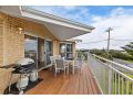 Shorelands - Iconic Renovated Home 5min Walk to Beach and Surf in Gracetown Guest house, Gracetown - thumb 16