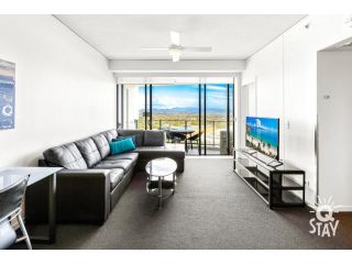Sierra Grand Broadbeach 2 Bedroom Apartments - QSTAY Apartment, Gold Coast - 2