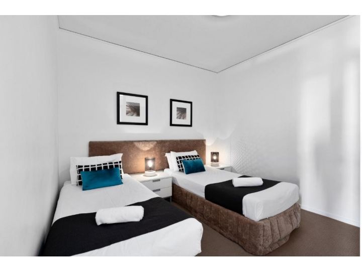 Sierra Grand Broadbeach - GCLR Apartment, Gold Coast - imaginea 10