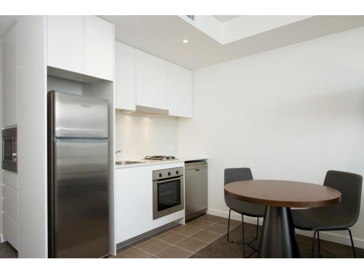 Silkari Suites at Chatswood Aparthotel, Sydney - imaginea 6