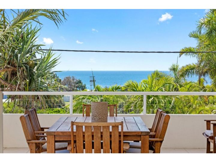 Silver on Sunrise Spacious Townhouse with Ocean Views Private Use Pool 3 bed 3 Bath Guest house, Sunrise Beach - imaginea 8