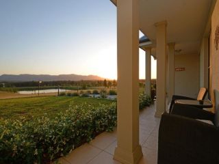 Silver Springs Estate 4br house + 6br house with Wifi, Pool. Fireplace, Views, Olives and Space Guest house, Rothbury - 1