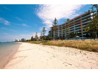 Silvershore Apartments on the Broadwater Aparthotel, Gold Coast - 5