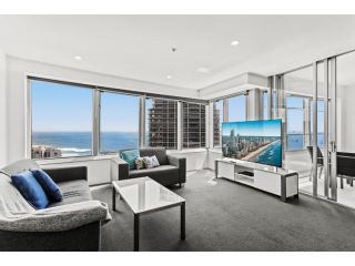 Sky High Apartment with Stunning Oceanview Apartment, Gold Coast - 2