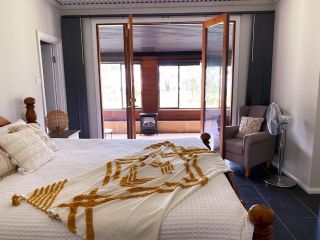 Peacehaven Chalet on the Irwin Inlet Chalet, Western Australia - 4