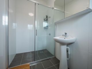 Small Quiet External Single Private Room In Kingsford Near UNSW, Light Railway&Bus - ROOM ONLY 97S1 Guest house, Sydney - 5