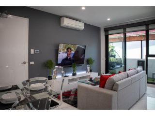 Soho 1A Apartment, Geelong - 3