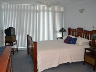 Solaire 5 Apartment, Tuncurry - 5